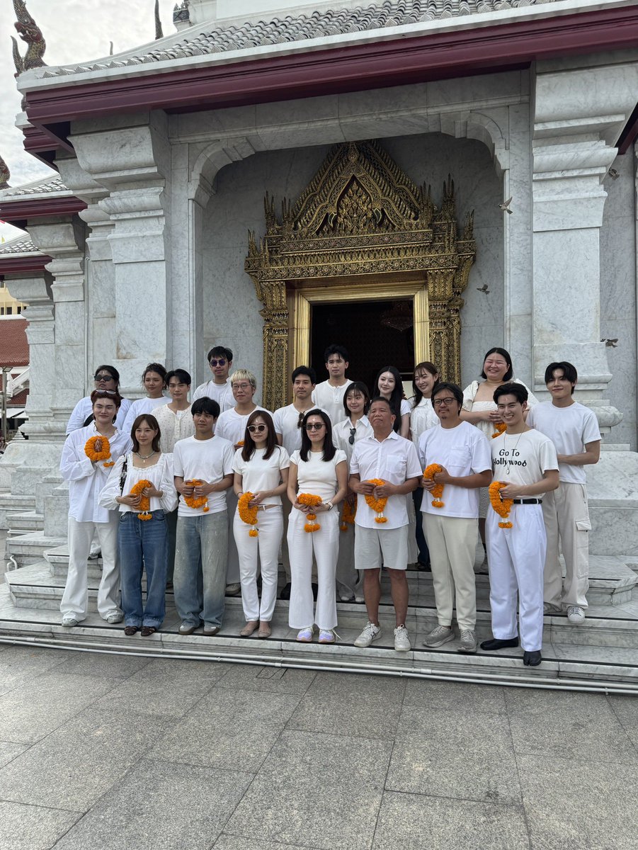 Toeyjarinteam's tweet photo. บรรยากาศบวงสรวงซีรีส์เฮิร์ตกับฮาร์ต
ใกล้จะเปิดกล้องกันแล้ว ฝากติดตามกันด้วยนะคะ

#ToeyJarinporn #เต้ยจรินทร์พร https://t.co/mRfcLFZoms