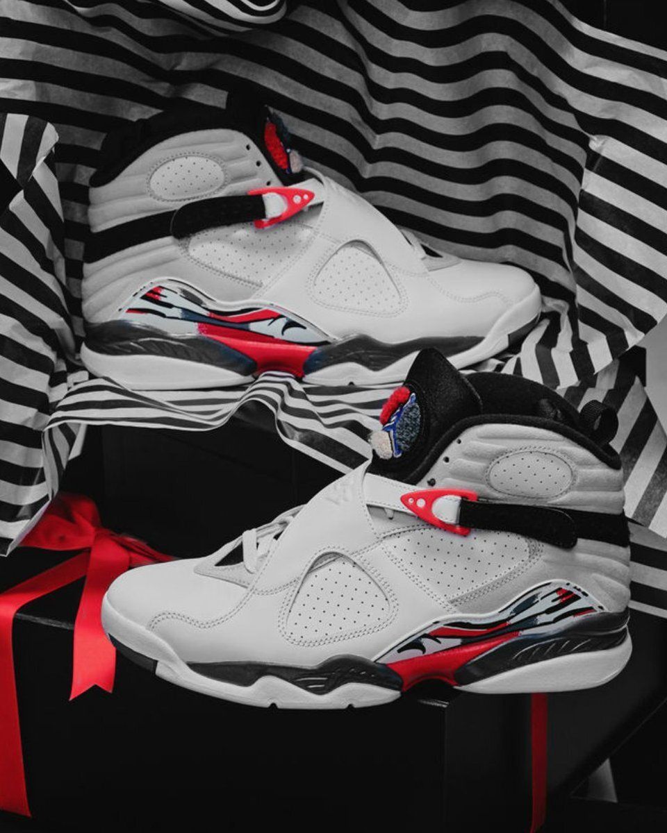 JustFreshKicks's tweet photo. Air Jordan 8 Retro ‘Bugs Bunny’ 🐰

https://t.co/BPvgWuVqTl https://t.co/i7MItHlzIR