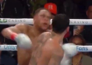 devin_is_soft's tweet photo. @ringmagazine What about you Devin? https://t.co/zGeHvAx995