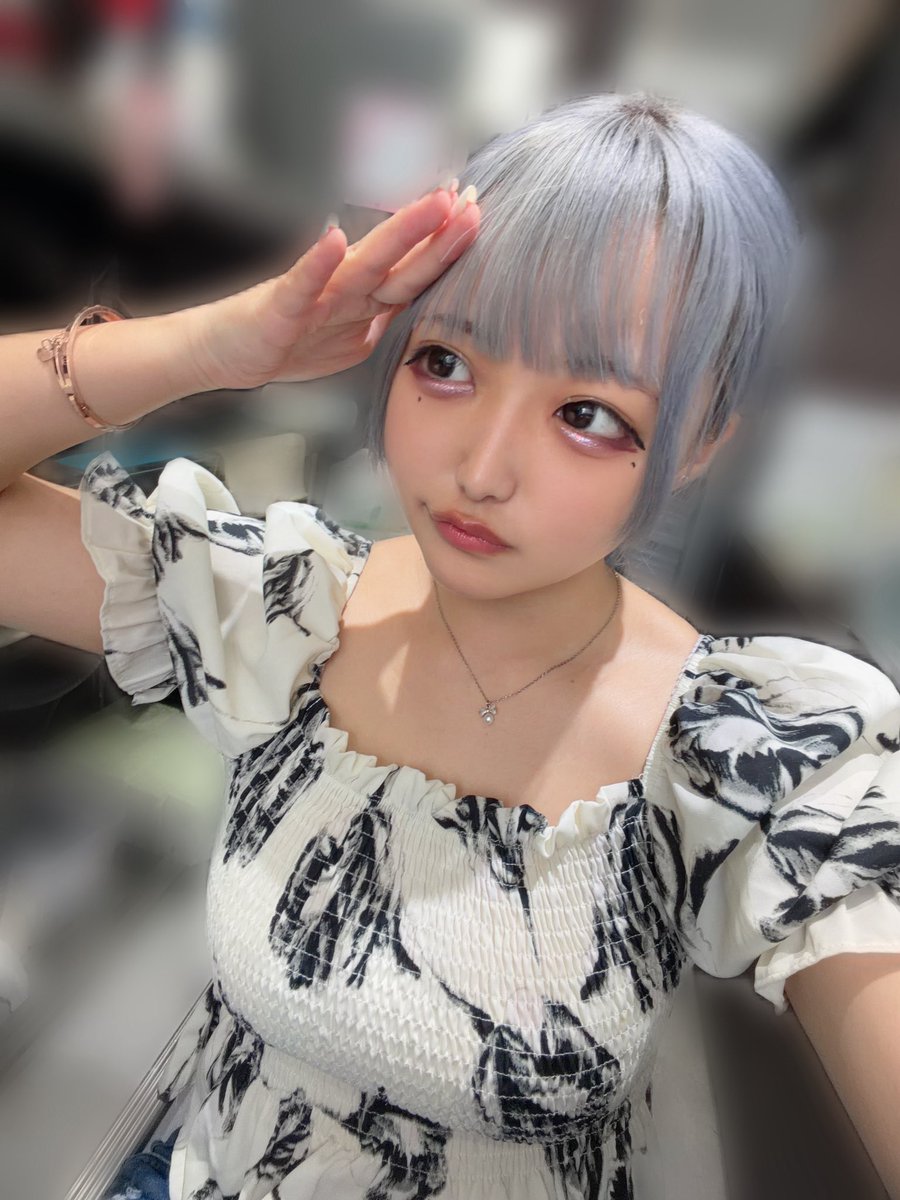 ⚠ りんちゃん 今日明日11-16ソフトクリームいます！🍦💜 今日ちょいトラブルで告知