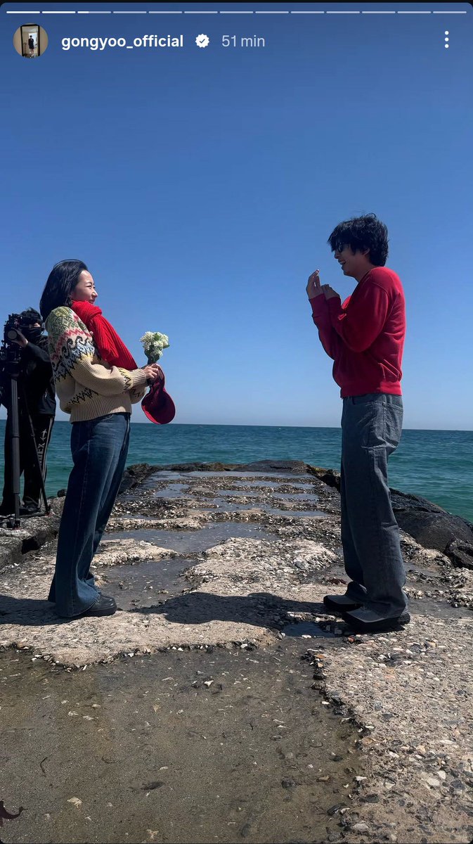 gongyoo_ni's tweet photo. Gong Yoo was feeling inspired and shared all the gems he had on his phone. ✨ https://t.co/zzm9SYBgwB