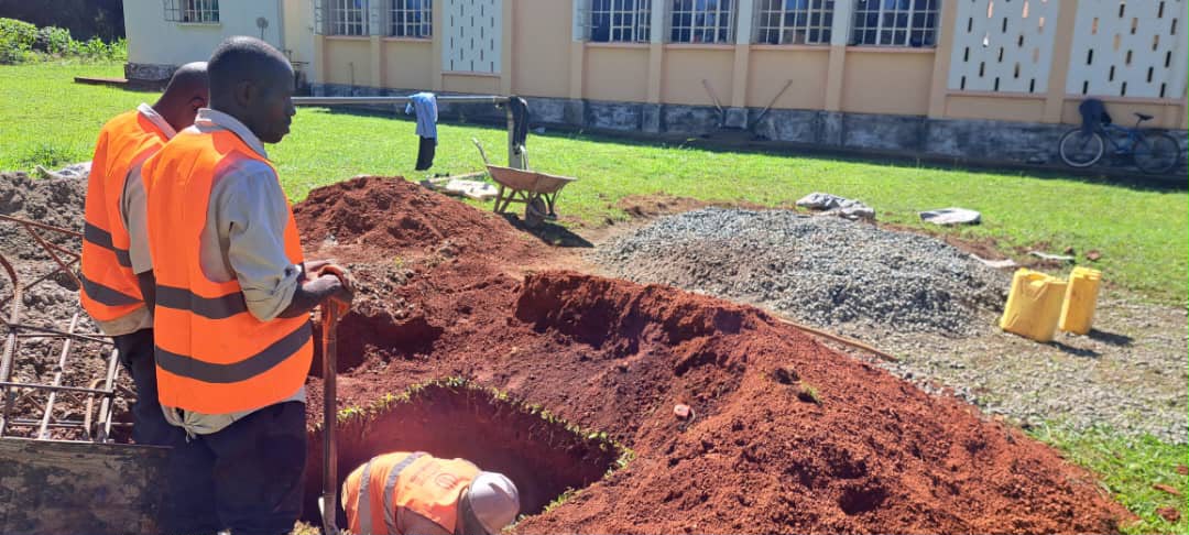 RotaryMasindi's tweet photo. #RotaryEyamba #WASHProject update:
Launch & Groundwork (May 2026)
The project officially commenced on May 2nd, 2026.
Completed pad excavation, concrete base casting, and curing for the tower support. @rotaryd9213 @Rotary @JacDerrick_ @rcbnuganda @KampalaSouth @MwesigyeAbra https://t.co/erqP0SRWDN