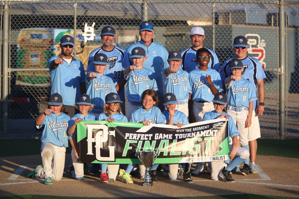KansasStorm2034's tweet photo. The Olathe Storm Thunder fought all the way to the Cronk Cup KC championship game! ⛈️⚾

​Total team effort from the boys all weekend, and a huge shoutout to the parents for making it such a blast. Heads held high! 🌩️💪

​#OlatheStormThunder #CronkCupKC #YouthBaseball https://t.co/5YXpYeAMpx
