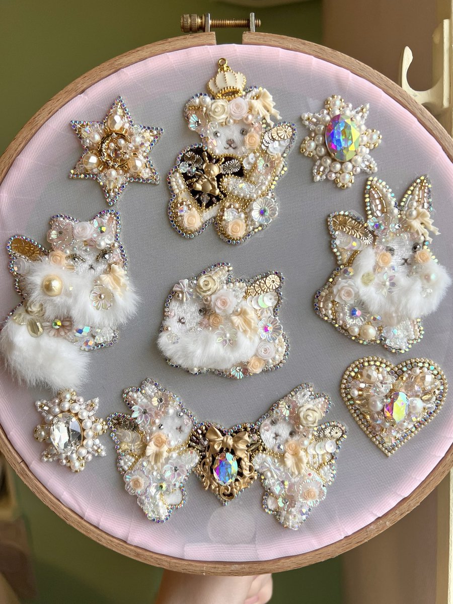 piari様 ブローチ ビーズ刺繍 ハンドメイド アクセサリー Piari🪡ビーズ刺繍 (@piaricapiari) / Posts / X