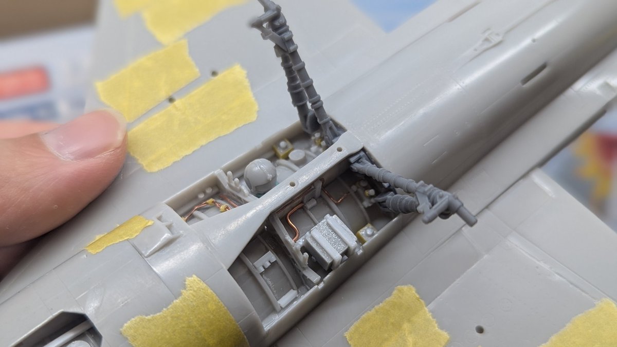 rexchen947's tweet photo. 🇹🇼 Adding extra details 🦇 
#rocaf
#f16
#scalemodels https://t.co/zGb2ROG5CH