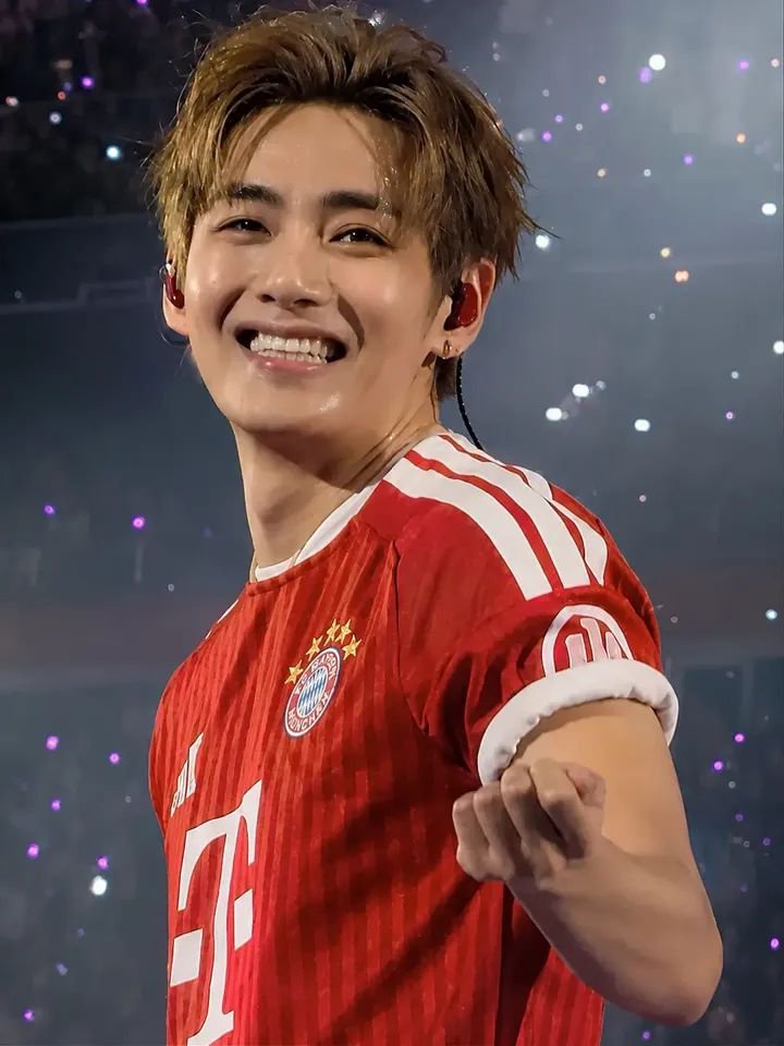 LauTae5's tweet photo. La sonrisa que necesita ver 😍 gracias por existir Opancito https://t.co/09AleeTNnW