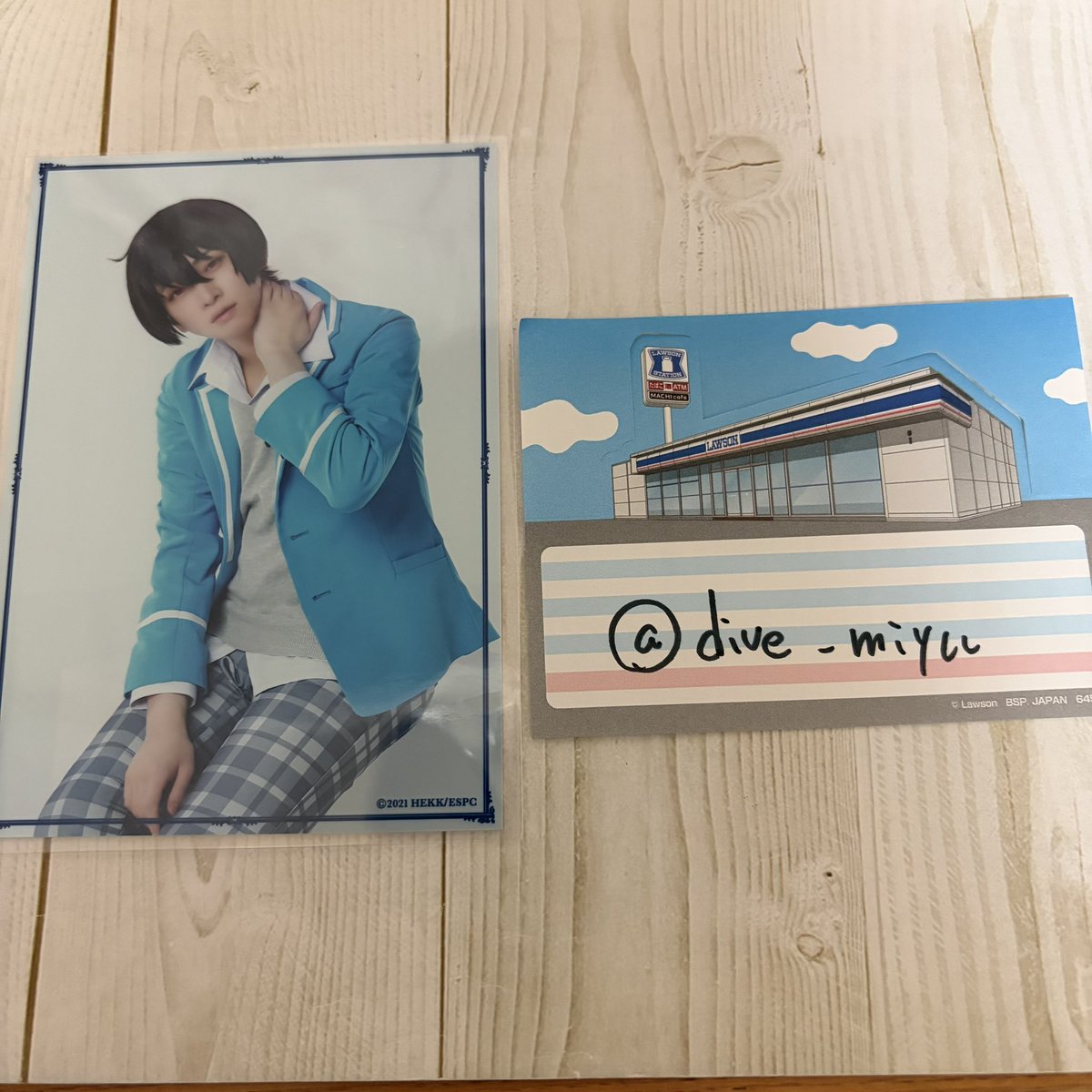 dive_miyu's tweet photo. 交換　あんステ　レクイエム　返礼祭　ランダムブロマイド　ランブロ

譲　凛月

求　レオ　（返礼祭） https://t.co/u1yeowQ4N7