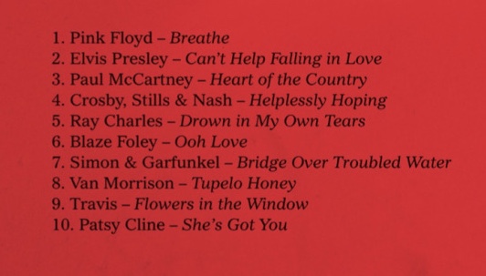 2beypop's tweet photo. can we talk about harry having recommmended 'bridge over troubled water' to us all on a mixtape back in 2016 like omg how cute the history he has with this song https://t.co/B0vGBQBbIV