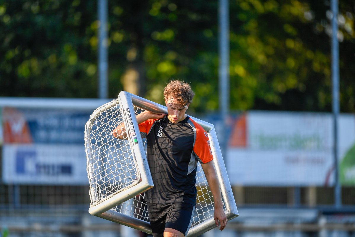 vvkatwijk's tweet photo. De oefenwedstrijd tegen @vvkloetinge aanstaande dinsdag 14 juli gaat NIET door. https://t.co/fnwHAC5xtO