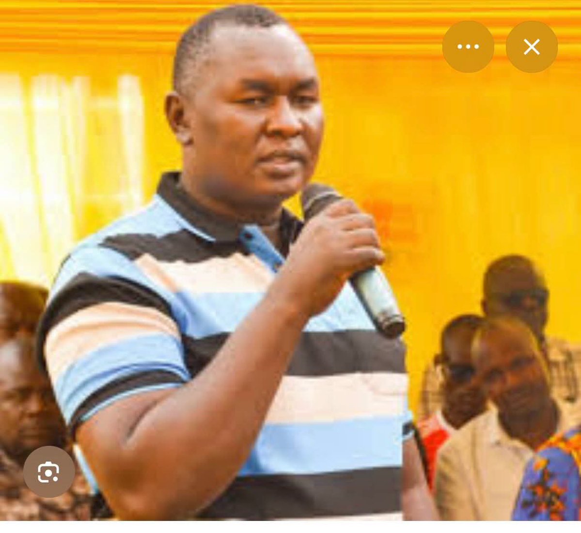 Maryian96's tweet photo. Babu Owino has given out the Kondele OCS number sighting that he is the one who was planning the violence,do you guys want to send salamu🤣 what should we tell him?? Mimi nataka tu kujua alitoa wapi mishale🤭
0726700708 https://t.co/2WXdQSbCMM