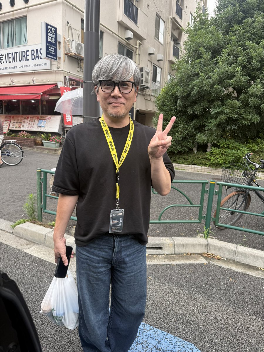 assunpzzle1117's tweet photo. 2時間も喋ってたw
ありがとうございましたーーー🤘🏻

さあ三重に帰ります！！！ https://t.co/iN2hESXpQn