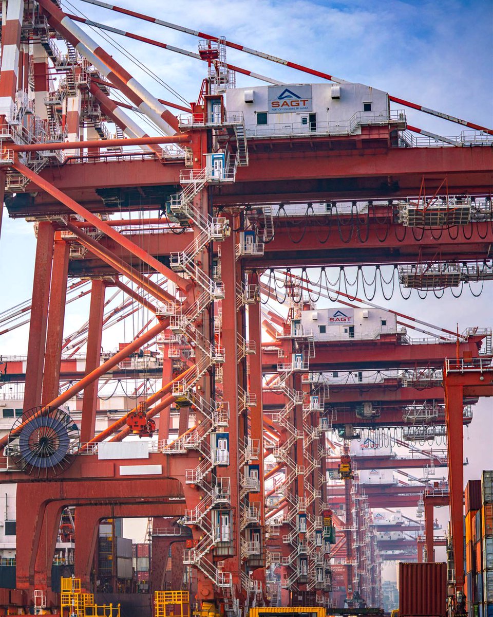 SAGT_SL's tweet photo. Where precision powers every journey. 🚢
A glimpse into operations at SAGT, where seamless coordination keeps global trade moving.  

#SouthAsiaGatewayTerminals #PortofColombo #shipping #maritime#SAGT https://t.co/W1YrST2VXk