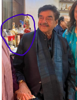 rishabhsonu's tweet photo. @ShatruganSinha Asansol's MP Sir, Lagta hai Jaam se jaam khub chalaka hai. Waise I heard  'INDRI' really tastes nice https://t.co/GFEap05gkR