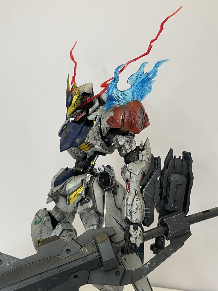 Noa413Usio's tweet photo. 「うんちょうどいい、これなら」
MGガンダムバルバトスルプスかっこ(ハシュマル戦バージョン）完成しました！初MG塗装は大変だったけど楽しかったです！　#ガンダム　#ガンプラ　#ガンプラ好きと繋がりたい https://t.co/S3cHrJrK5u