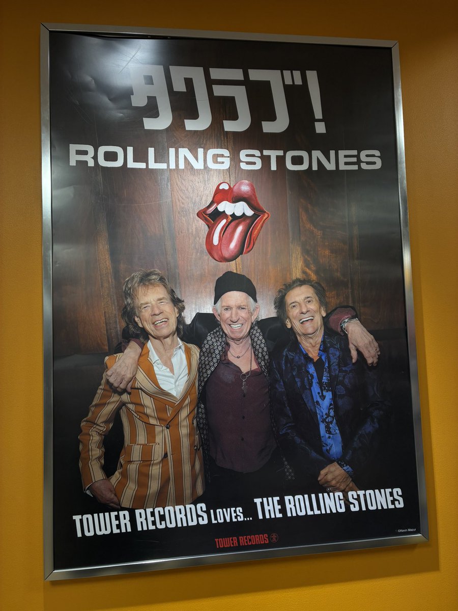 貴重☆rolling  stones☆タワーレコード大型ポスター☆フレーム付き☆ The Rolling Stones】 最新アルバム 『Foreign Tongues』 好評発売中