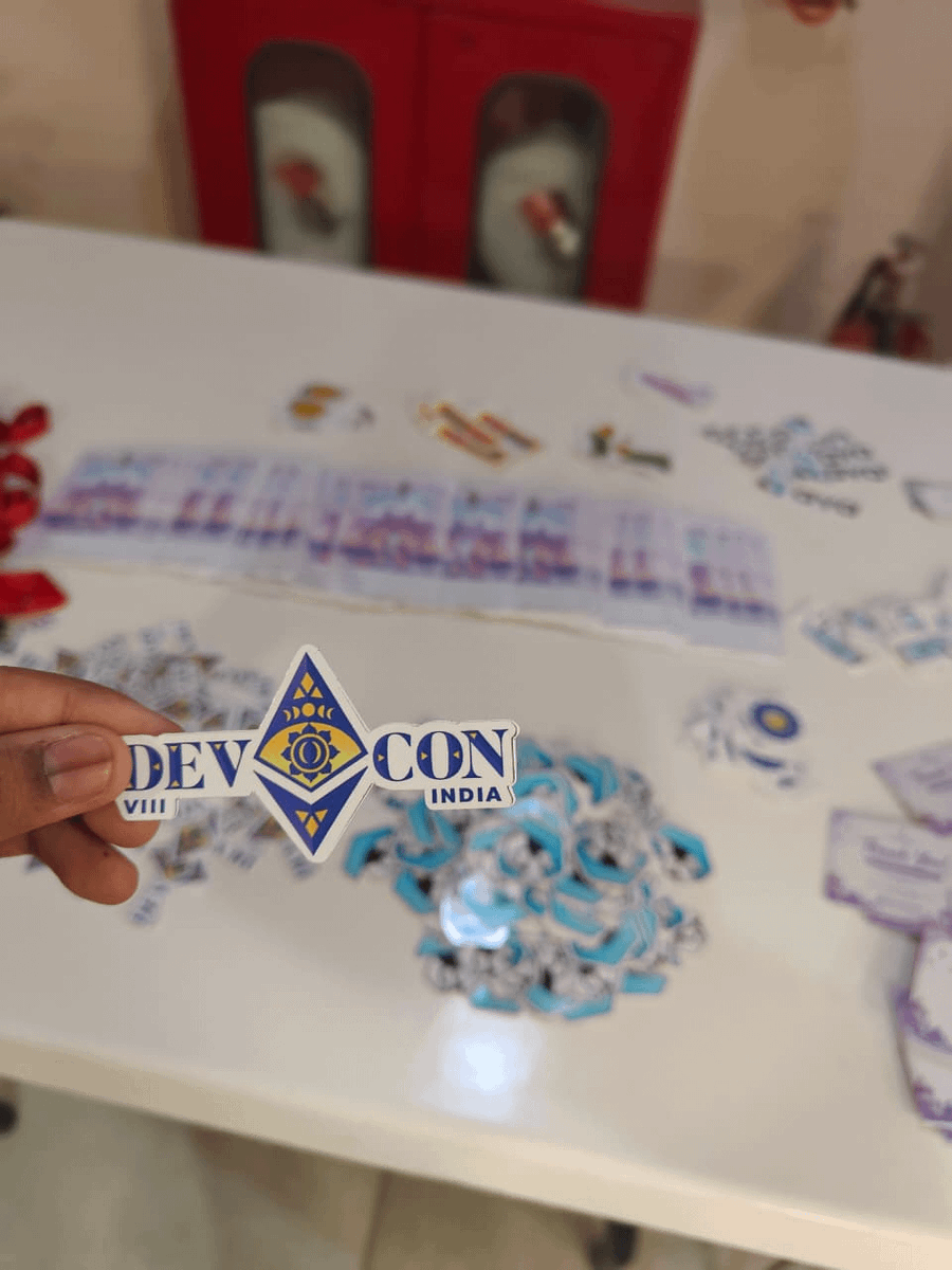 theayacommunity's tweet photo. Road to Devcon VIII India Delhi Edition💜

From Devcon Office Hours and lightning demos to great conversations over lunch, what an incredible day with the Ethereum community.

Thank you to every builder who joined us and to @EFDevcon for making it possible.

See you at Devcon VIII✨