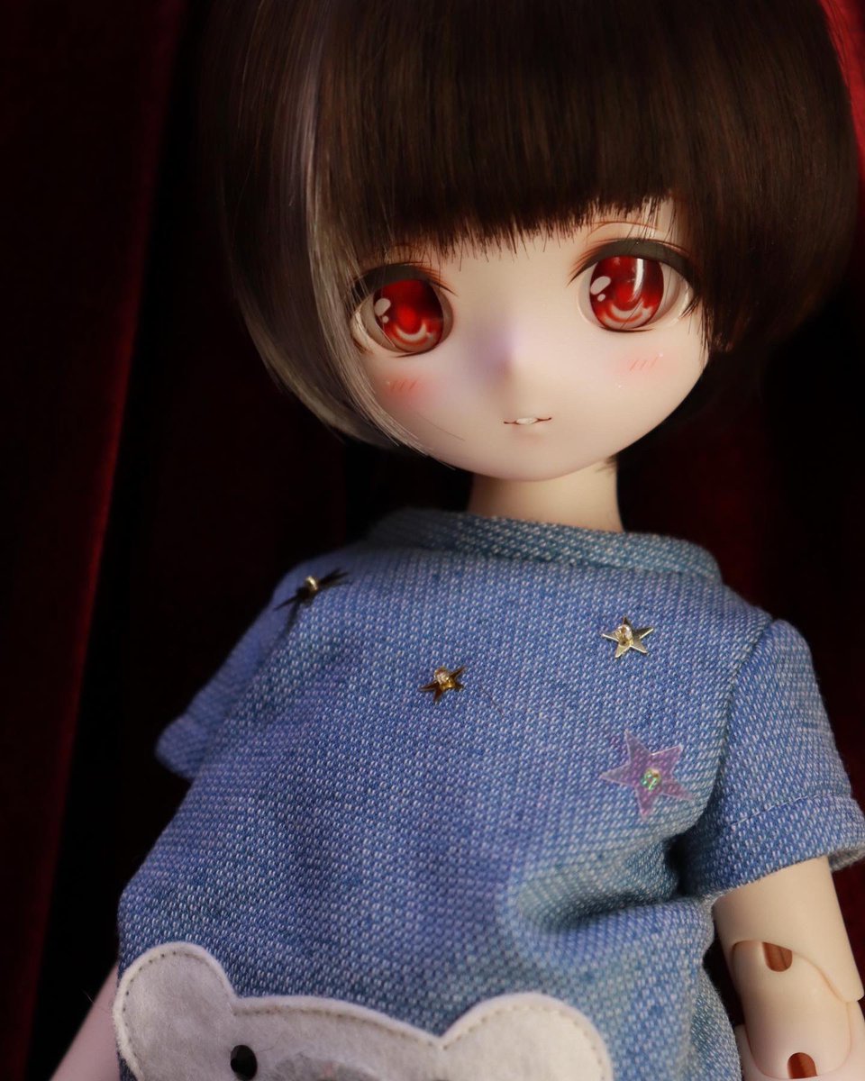 mijyah_doll's tweet photo. 月末の入院まで色々忙しいけど、過去に撮影したうちの子達の写真に癒されてます✨
お人形はやっぱりかわいいね。
撮影してないけど出してる子達に新しいウィッグつけたりお着替えしたり楽しんでるけど、絵で残すのやっぱりいいね。
#puyoodoll #きゅべっ子 https://t.co/WFRVXXBhIl