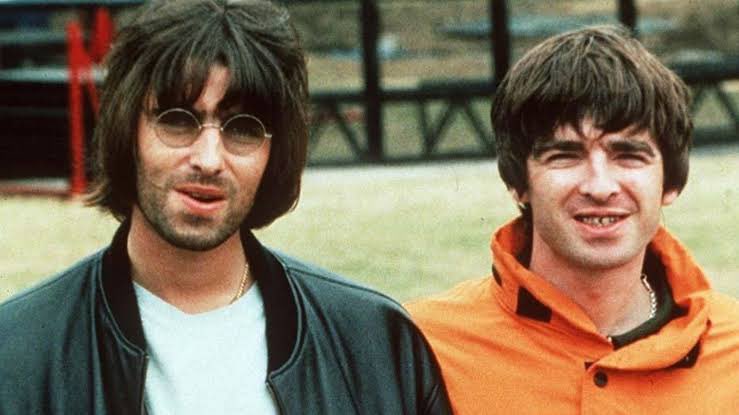blockdadm's tweet photo. Morro q os diferentões do X br resolveram tirar do cu q Oasis, uma banda q nasceu nos muquifos de Manchester e tinha essa estética nos meados dos anos 90, é banda de playboy. E cada uma viu. https://t.co/xXY2I31uIS