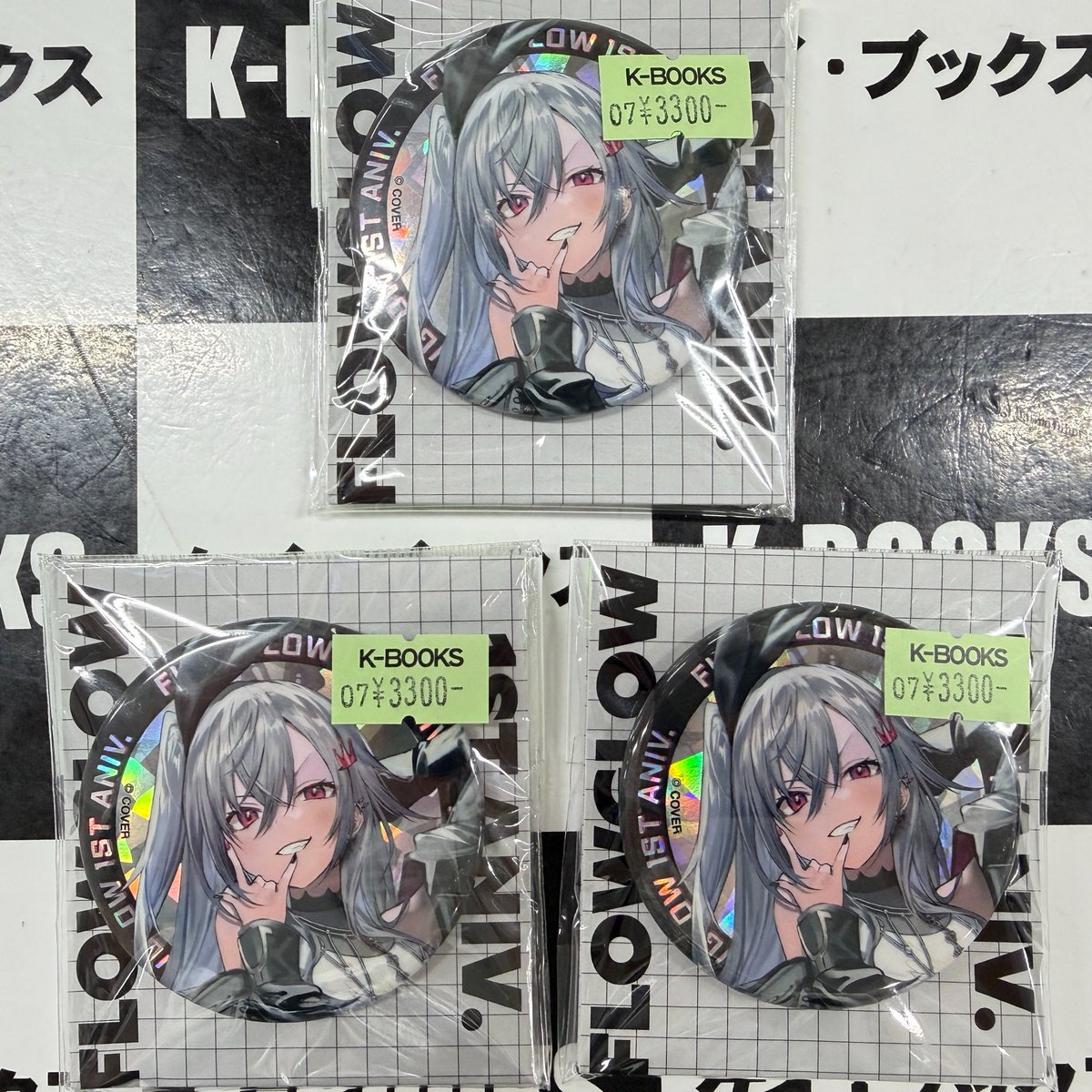 入荷情報】 ホロライブ FLOW GLOW 1周年記念 響咲リオナ🎤👑 缶バッジ