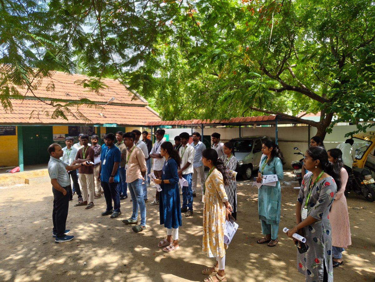 KPRIETonline's tweet photo. Cyber Smart, Cyber Safe! 

KPRIET NSS Cell and IEEE SSIT Society, in association with Rasipalayam Panchayat, organised a Cybersecurity Essentials for Everyone awareness programme at Rasipalayam.

#KPRIET #NSS #IEEESSIT #CybersecurityAwareness #CyberSafety #DigitalSafety https://t.co/6xfqkzvJng
