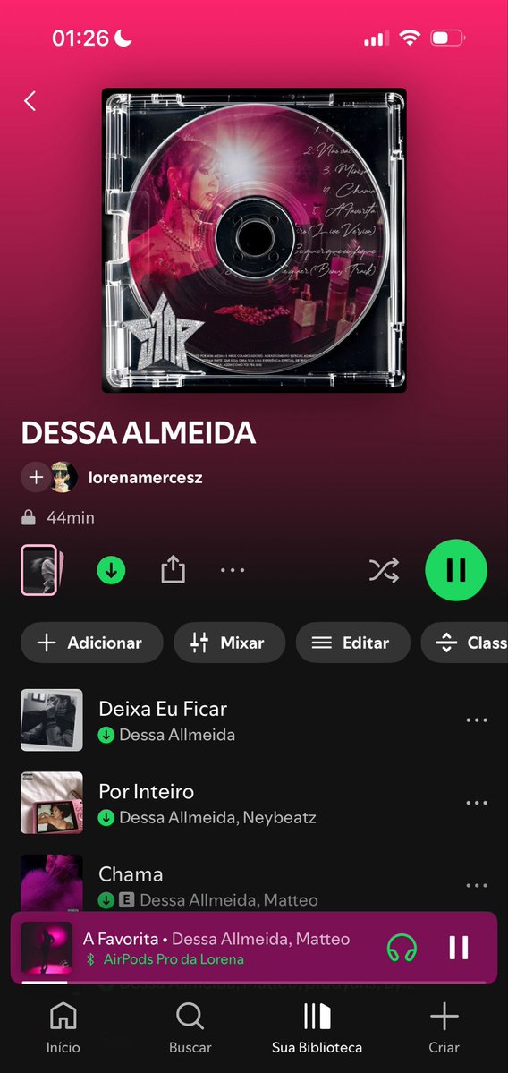 lorenamercesz's tweet photo. estou obcecada na nova mixtape da diva suprema meu Deus @dessallmeida https://t.co/RRyLd0z5hx