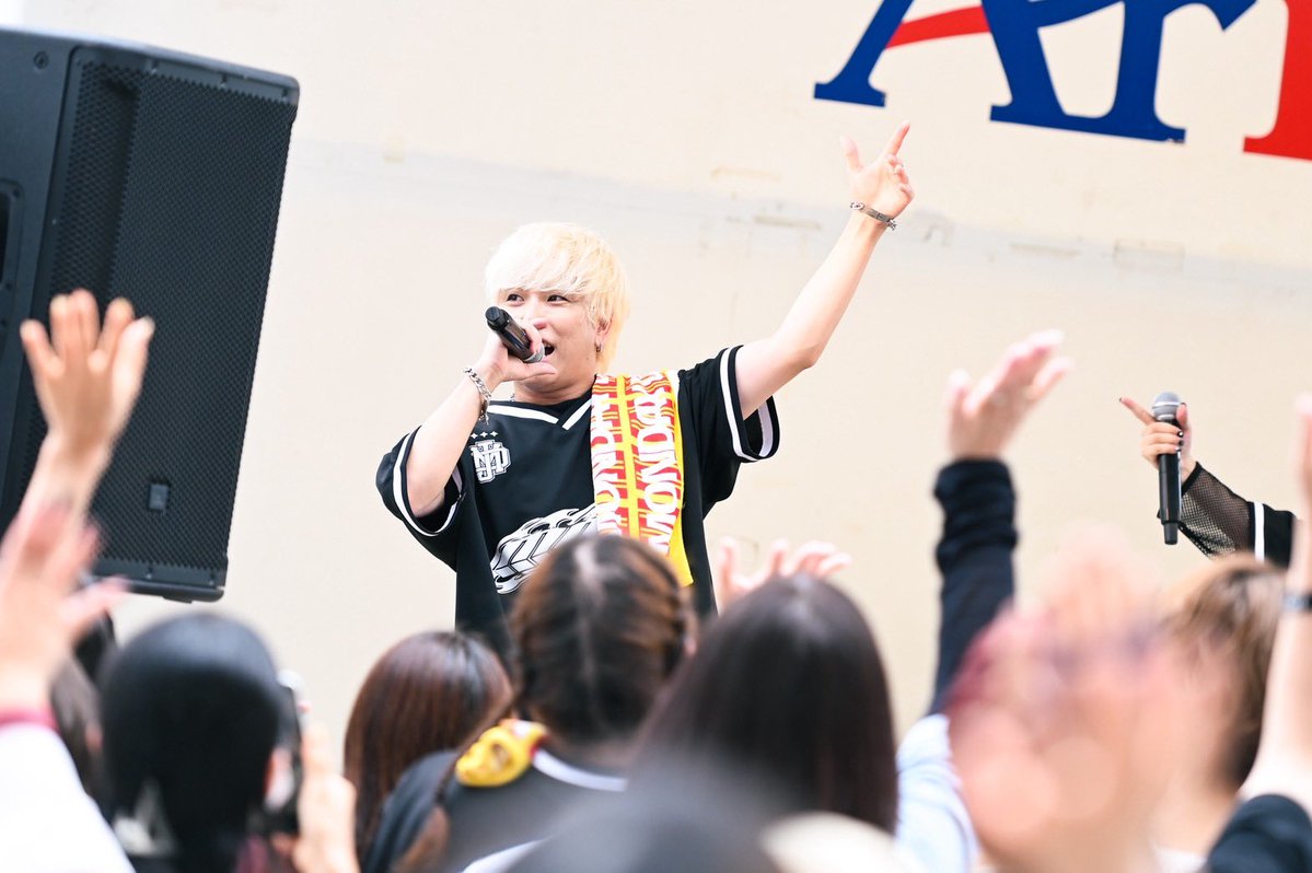 mamekozoudes's tweet photo. 昨日は埼玉2日目@アリオ上尾
ありがとうございました

出し切った、想いが溢れてしまった
そんな想いにさせてくれて感謝です
これからもそばにいてください

幸せな埼玉2日間だった

2日間出し切ってしまって
ホテル帰ってバタンキューでした…
復活！今日は東京主催やったります！

#MDJ 📸@mamikohu2 https://t.co/Dgk1xrWNV5