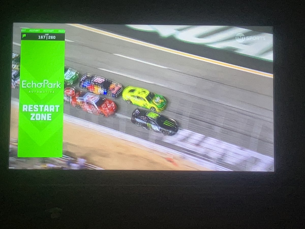 SpeedsterDom's tweet photo. Final Stage Is Underway! #NASCAR #QS400 https://t.co/n087uRocJw