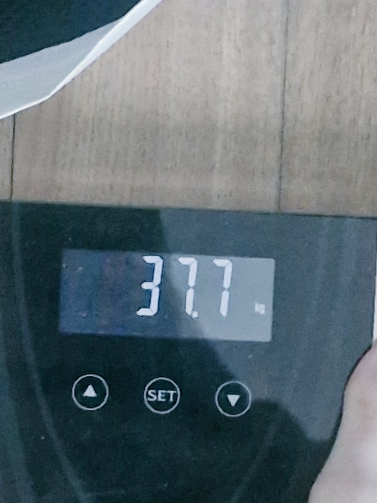 혀아이 tweet media