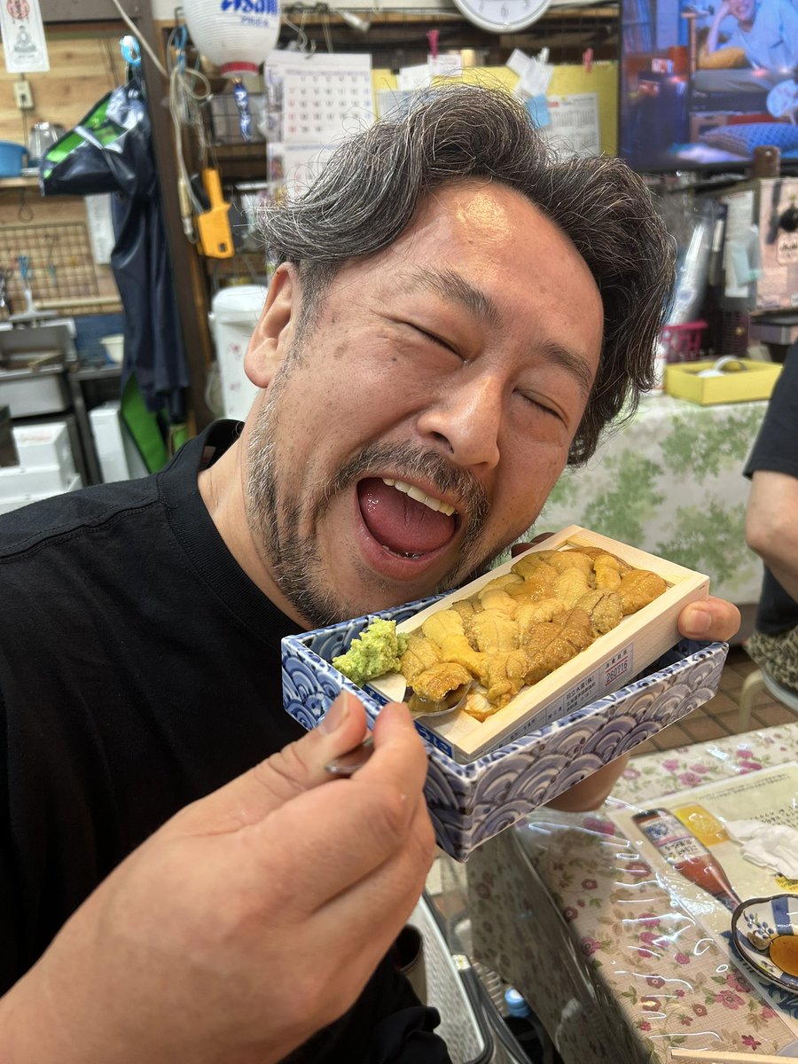 hayashi_ck's tweet photo. 雲丹食べたから帰ることにします！
カツはお弁当で家で食べます^_^
また来るね、新潟‼️
また呑むね亀田蒸留所‼️ https://t.co/DJoqjralLB