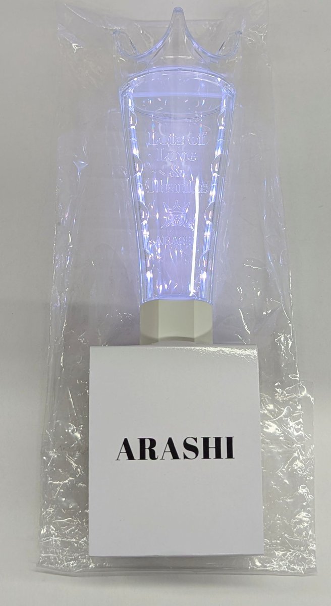 umedalivej's tweet photo. #ARASHIペンライト
#WeareARASHIペンライト
入荷しました🌪️
お求めの方は、まんだらけ・うめだ店・3階男性アイドルコーナーまで🐾通販サイトからもご購入出来ます🙂‍↕️ https://t.co/PelHJ36nwn