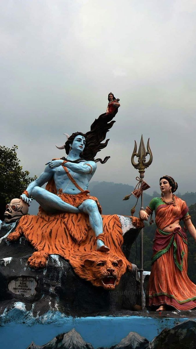 GSVKapoor's tweet photo. Om Namah Parvati Pataye 
#HarHarMahadev https://t.co/wYLpW7kaNF