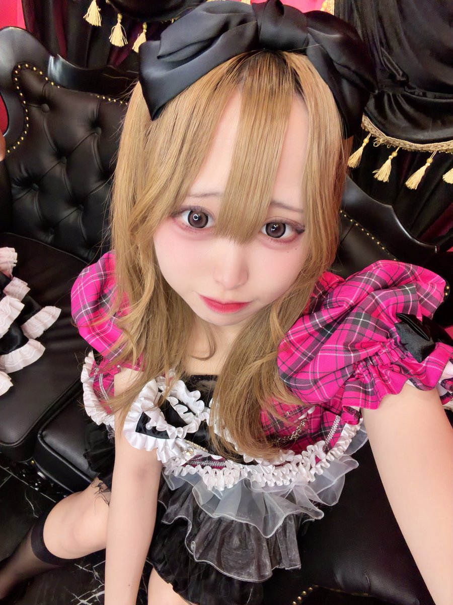 amany4n's tweet photo. おきゅおわ(遅)(許して)(ごめん)
#コンカフェ #名古屋 #大須 #自撮り界隈 #いいね返し #BerryPink https://t.co/LI6keJXGFb