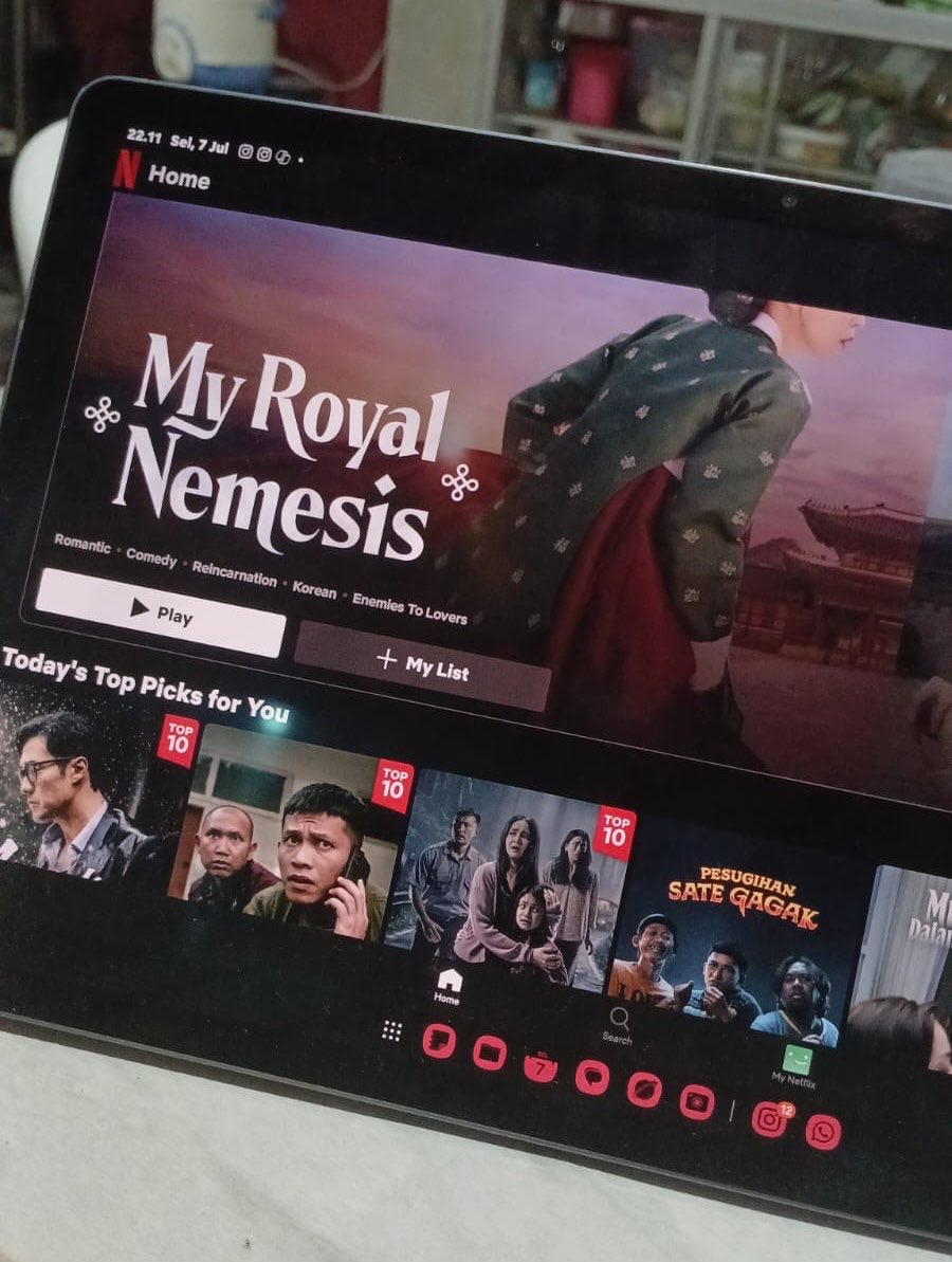 haespaw's tweet photo. kesel gak kalau makan sambil nonton tapi masih ada iklan? yuk langganan premium trusted since 2021🤩💯

☎️ https://t.co/UtQu876Eg4 || @nikuspace 
🔖 https://t.co/gmuuyTdI7V

🛍️ — netflix iqiyi viu wetv dramabox loklok youtube drakorid bstation, dll.

#zonauangㅤ #bealanjaㅤ https://t.co/c6LWpLP4Wt