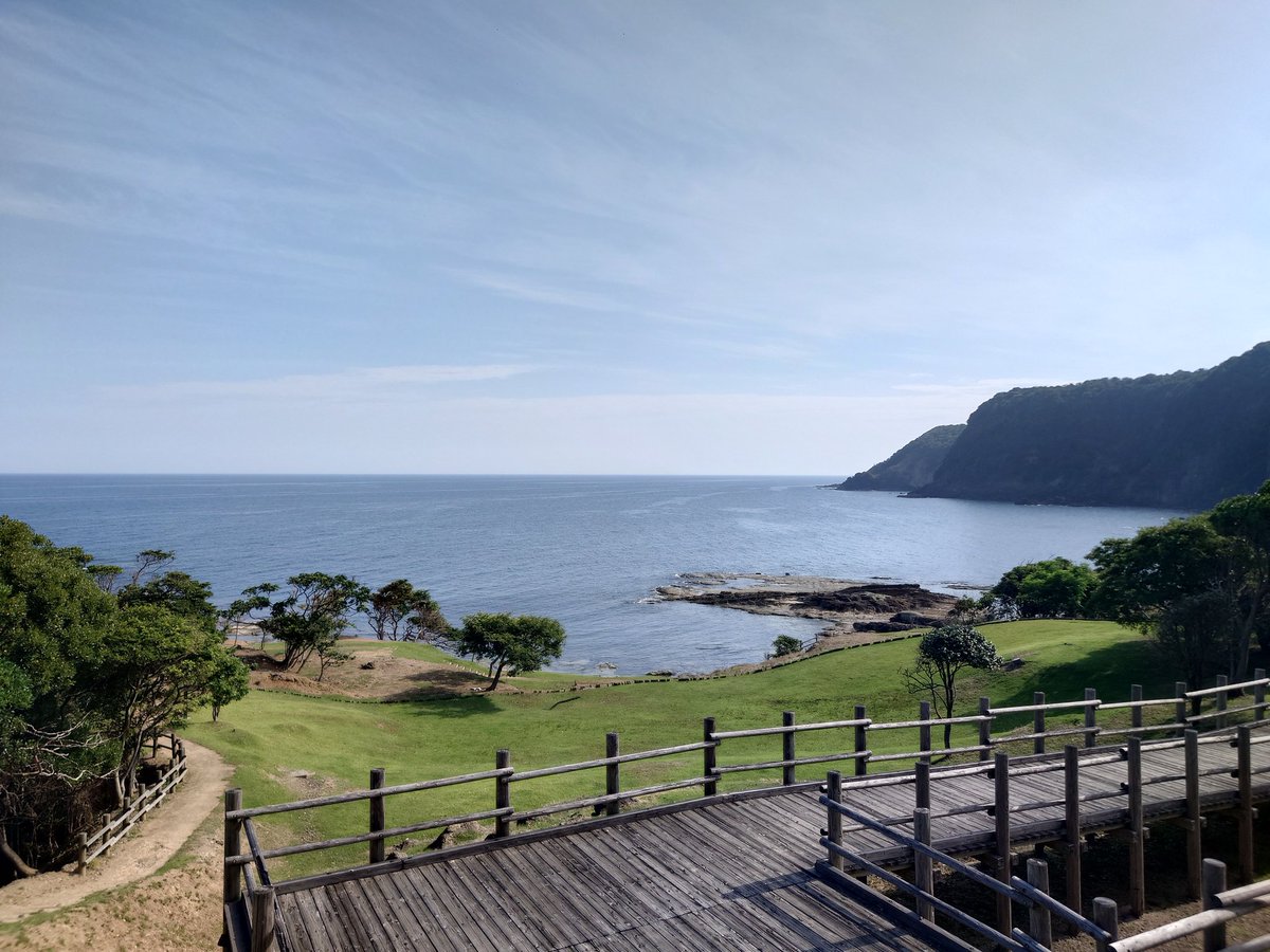 OS42952370's tweet photo. #バイク
#ツーリング
#灼熱
#真夏日
#丹後半島
暑さヤバし💧 https://t.co/471WoJN5zO
