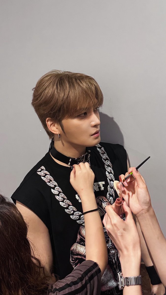 jaemorize126's tweet photo. [jj_1986_jj IG story]

#김재중 #JAEJOONG #ジェジュン #金在中 https://t.co/KEr5kd8plo