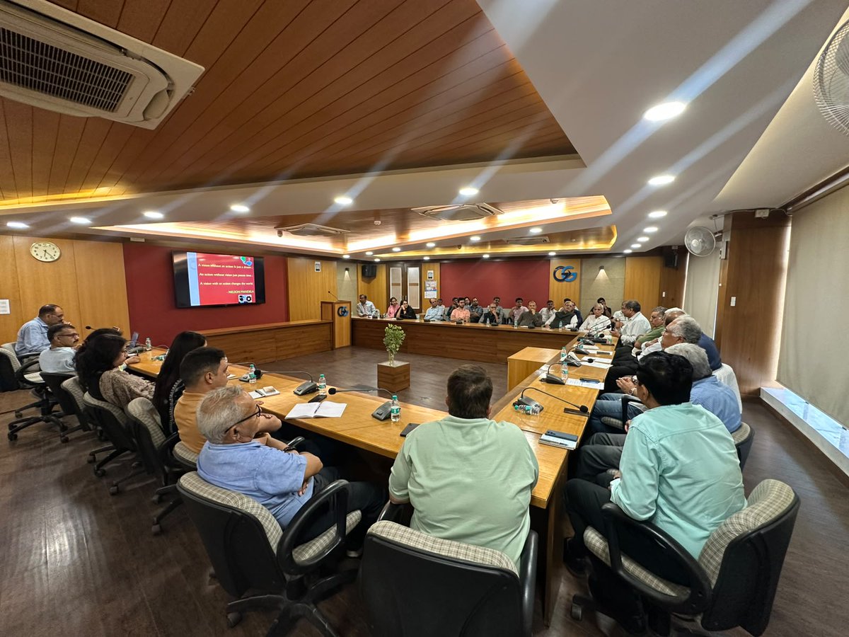 AIGGPA's tweet photo. Prof. Rajeev Dixit, Hon’ble Vice-Chairman, addressed a policy discussion on #BioE3 Policy &amp; Circular Economy organized by AIGGPA &amp; IIWM in association with Vigyan Bharti. 

Focus: Bio-innovation, waste-to-wealth &amp; sustainable growth.  
#CircularEconomy #BioEconomy #AIGGPA https://t.co/QFrCaywlAZ
