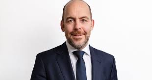 LucLujohuad's tweet photo. Dit CDA mannetje (Kabinet Jetten) wil heel Nederland volproppen met agressieve gelukzoekers! Oh wacht, het is schijtlijster, hij durft zijn criminele vrienden niet onder ogen te komen of is hij soms bang voor het volk? https://t.co/HY0dDZRfR0