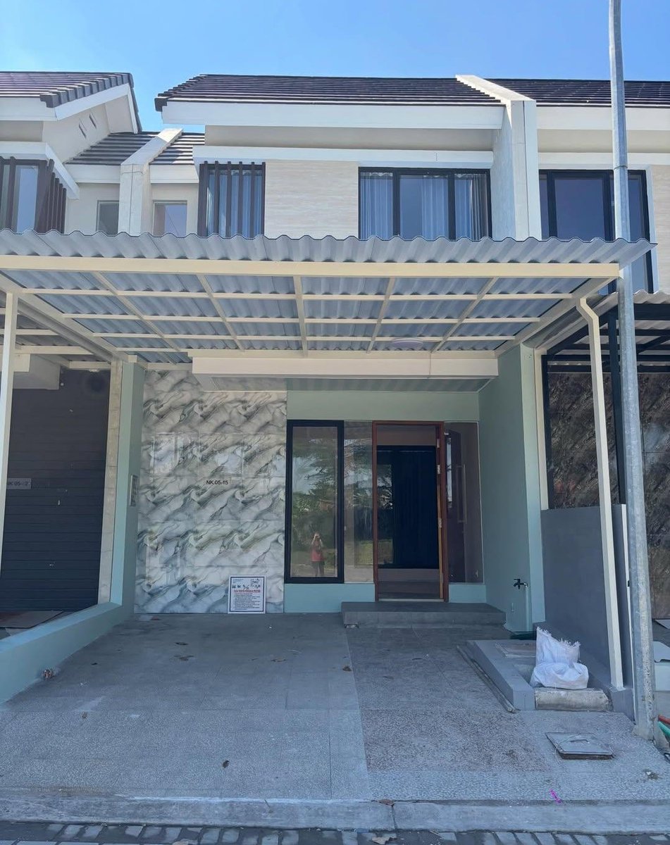 DendyTee's tweet photo. Jual Rumah Citraland Northwest. Rumah baru renovasi blm pernah ditinggali. Harga under 1 M, lingkungan nyaman, asri, aman
Info:
Dendy Galaxy
https://t.co/fawvXuwRTl

#jualrumahcitraland #rumahcitraland #citralandnorthwest #rumahsurabayabarat https://t.co/MDKRMjNSpv