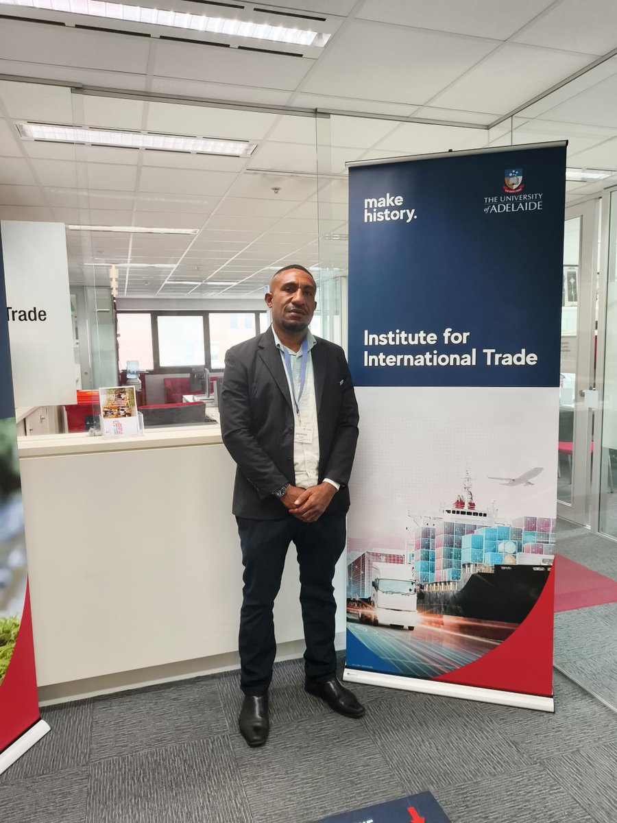 PNGNISIT23's tweet photo. NISIT Officer Jeremiah Smith Completes APEP International Trade Policy Training!

https://t.co/qZpLSjxs5d https://t.co/ZEoAAdn2xd