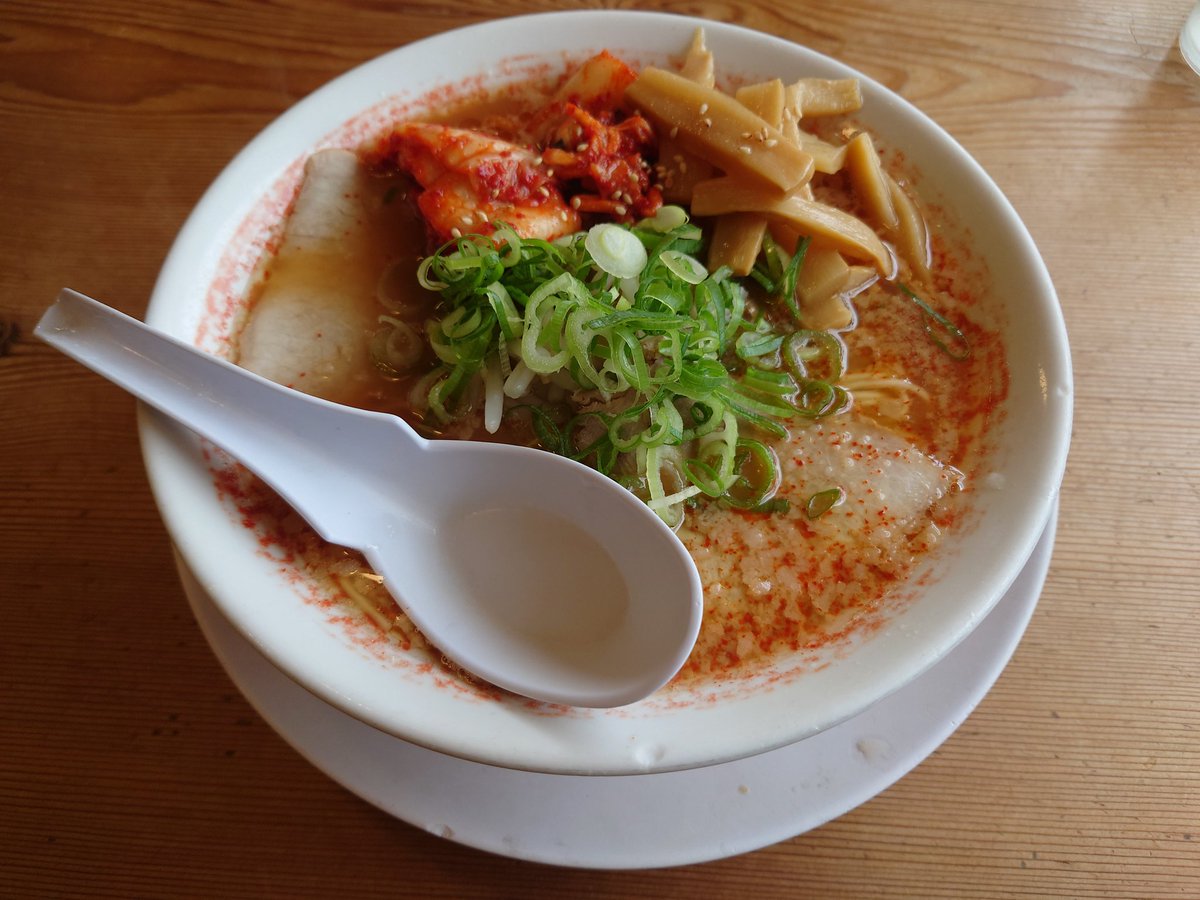 AlVe2869's tweet photo. そして足りないという事でラーメンもwww https://t.co/1TEuXEdx9O