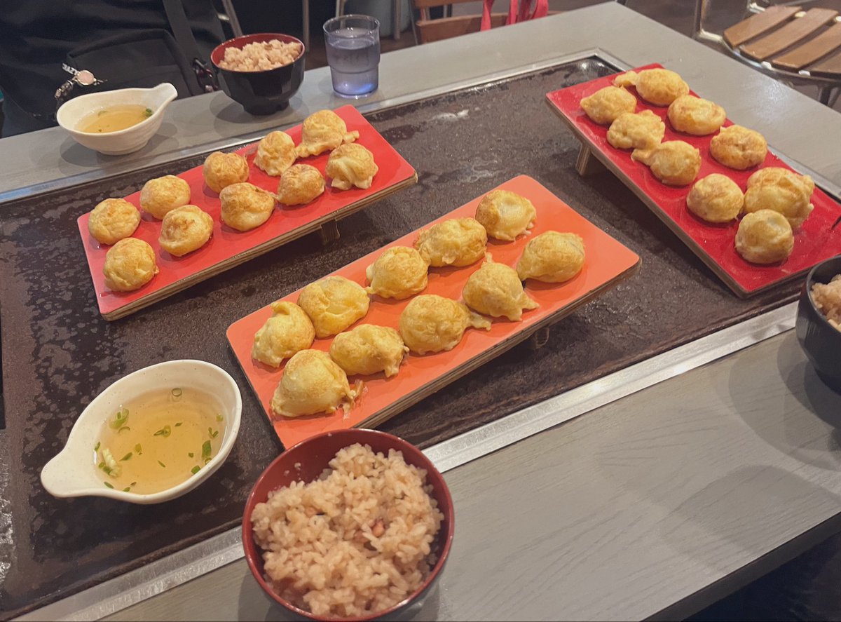 remolemon's tweet photo. 推しちゃんが座った席にすわれて暴れそうだった… https://t.co/lUD8kfSA4b