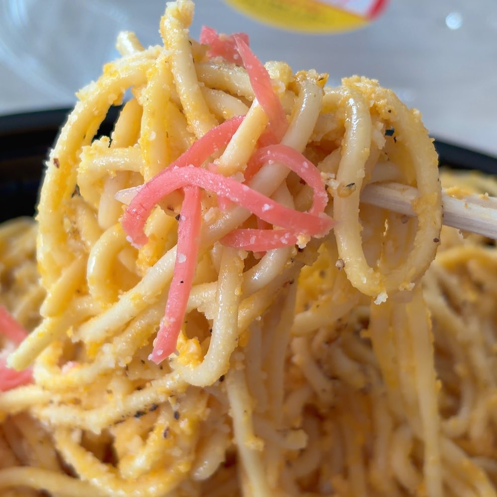 ankochoachoa's tweet photo. メガ盛りは必須だし、たっぷりたまご絡んだが太麺ににんにく効いた味がめちゃ美味しい🤍
パキパキのウインナー無料も嬉しいし、とり皮もぷるぷる🫶🏻 https://t.co/bkLPsxEUGS