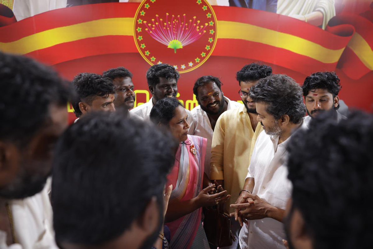 VijayFansTrends's tweet photo. Chief Minister #JosephVijay will chair a review meeting on Monday with officials to discuss development projects in the Perambur Assembly constituency. 

During his visit, he will also inspect a PDS shop and an MTC electric bus charging depot. 

#TVKVijay https://t.co/1aiEtHBJKz