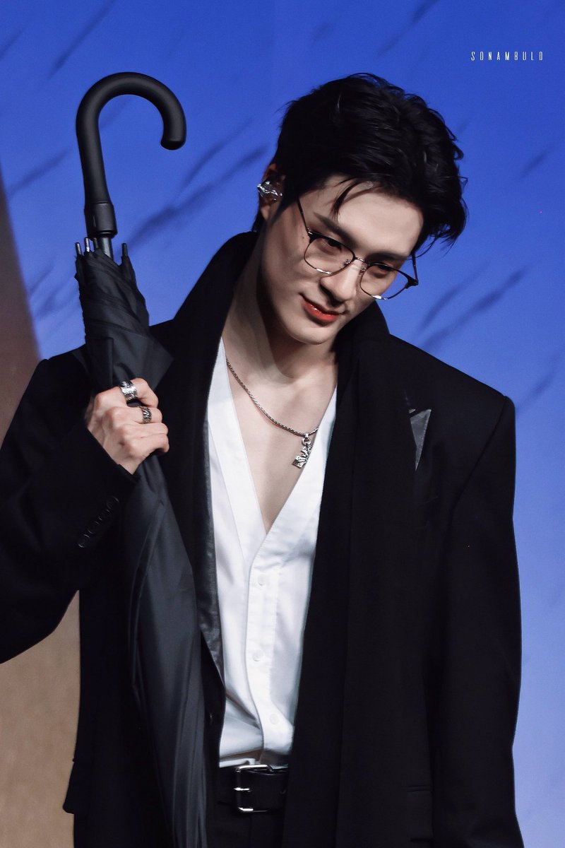 silence423_nm's tweet photo. เจโน่อายุ 26 มันได้ขนาดนี้เลยหรอวะ กุจะเป็นจะตายทุกครั้งที่เห็นเซ็ตนี้😭 https://t.co/GRrSb1qyLU