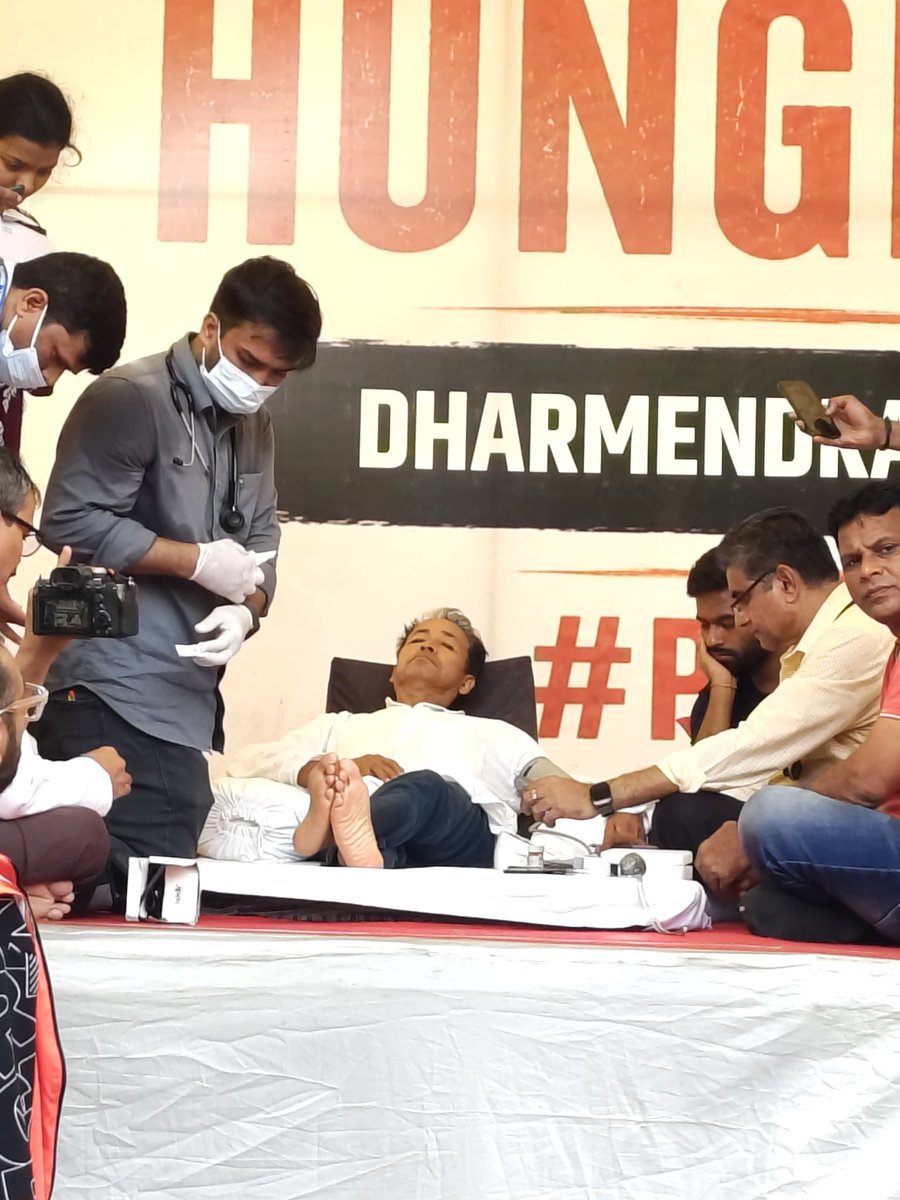 Cockroachisback's tweet photo. Day 16 of Hunger Strike

Sonam Wangchuk’s Health Update

Total Weight Loss- 8.2 Kg
Blood Glucose Level- 67
Blood pressure- 107/70 https://t.co/ZgvdGqxHNb