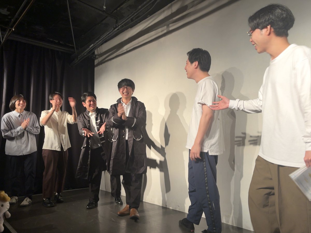 _ipnmuu's tweet photo. 7/9　ルミナスライブ①
あの頃のｺｰﾝﾌﾚｰｸ話や朝ごはん何食べてた？で盛り上がってたOP、トースト1本ﾅｶﾞｯ⁉️で大笑い🍞コント衣装はやっぱりメルカリ◎らしいしﾖｰﾍｰさんが元ｷｰﾊﾟｰ？からブロックされた話も面白かった⚽️吉野さんからしか聞かない寿司東京改名問題もˆˆ #グ〜グ〜ライブ https://t.co/aiUSp4QuWP