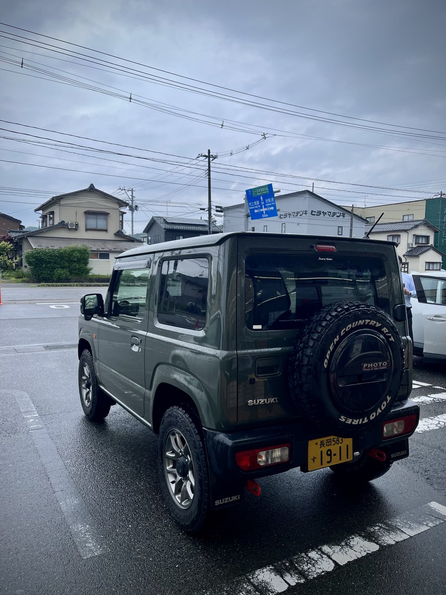 RyosukePhoto's tweet photo. 新発田市から関川村に抜けて昼食にお蕎麦をいただき、村上市のティータイムギャラリーぺこりさんにて珈琲をいただきながら麻理さんとハワイアンな作戦会議をしてきました♪
#JB64ジムニー
#本日も過走行
#ドライブのついでにお仕事 https://t.co/vjKpEXFPXk