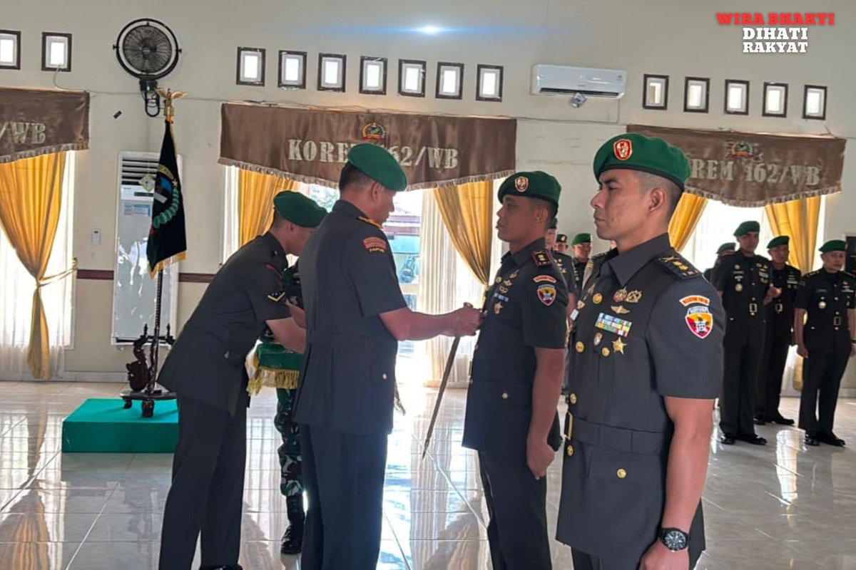 Korem162W's tweet photo. Danrem 162/Wira Bhakti Pimpin Tradisi Laporan Korps dan Sertijab Dandim 1615/Lombok Timur

📍   Makorem 162/Wira Bhakti 
🗓️   13 Juli 2026

https://t.co/iwz8nHXlyn

@puspentni
@tni_angkatan_darat
@kodam.ix.udayana
#TNI_PRIMA 
#kodamudayana
#wirabhakti https://t.co/RMQJ1GsV4p
