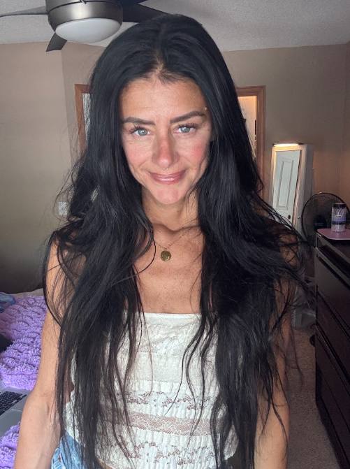 ceramichellex's tweet photo. They say eyes never lie, so what do you think mine are telling you right now?
#CatchingEyes #FlirtyVibes #SmileMore https://t.co/YuE57Mx8ID