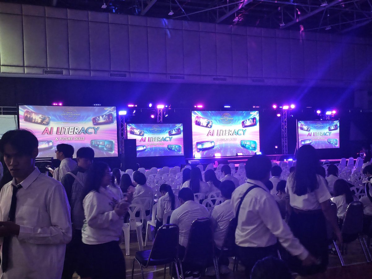 mitomita6767's tweet photo. งานกำลังจะเริ่มแล้ว! ใครอยากมาดูรีบมานะ. งานจัดที่อาคาร9ชั้น12 https://t.co/BJ5yb2GPjv
